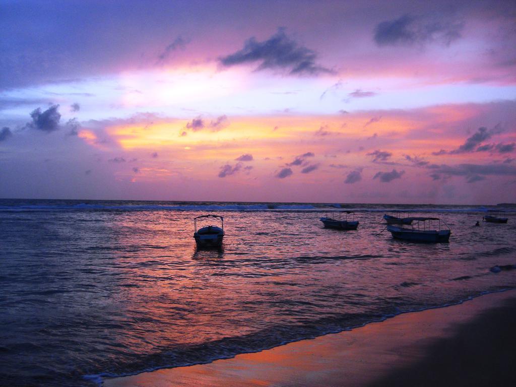 My Place Hikkaduwa Bagian luar foto